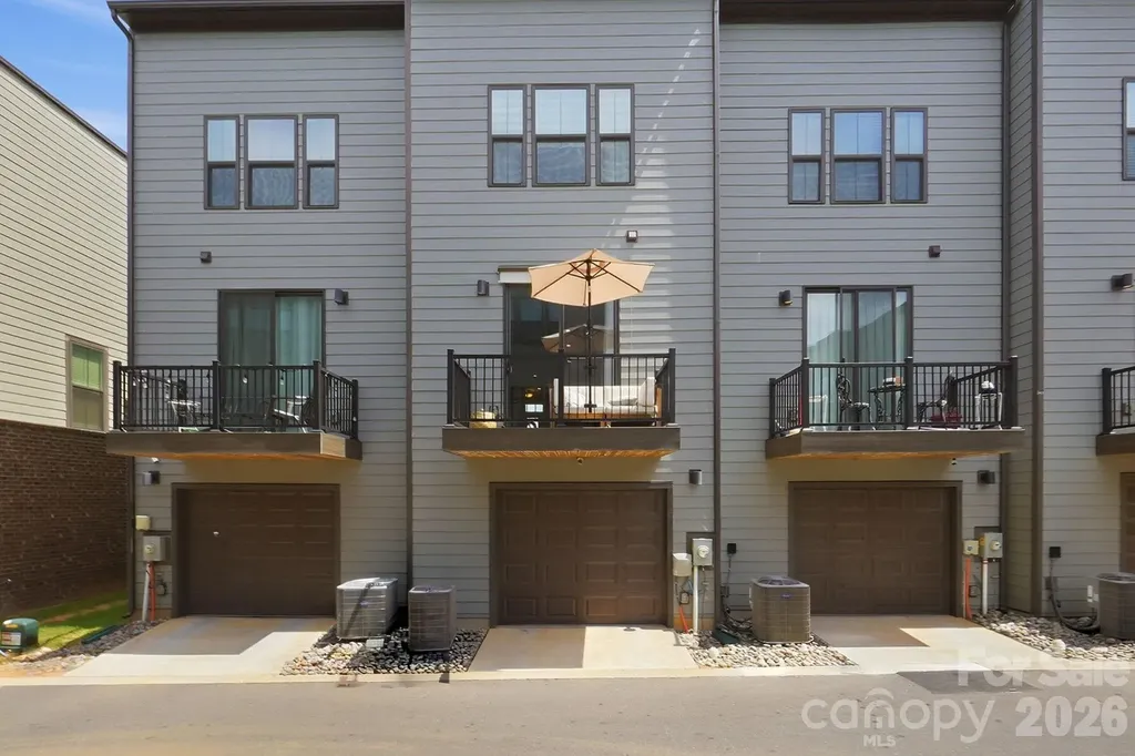 1063 Simcoe Lane Charlotte NC 28217