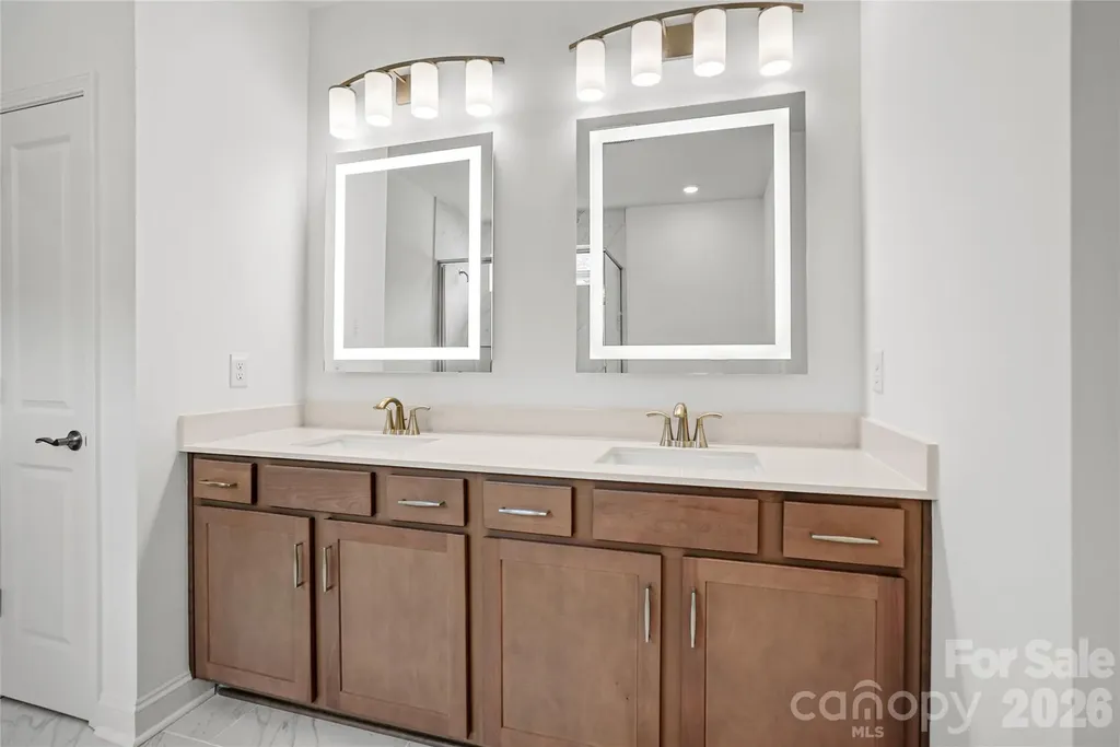 2722 Peak Court Belmont NC 28012