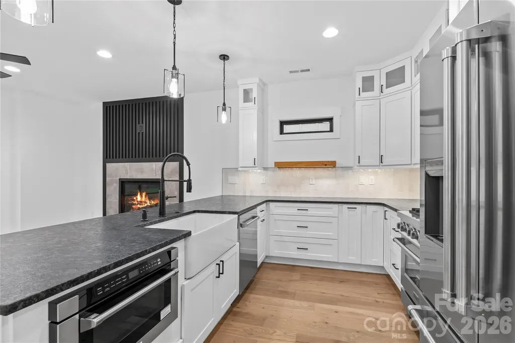 165 Martha Avenue Hendersonville NC 28792