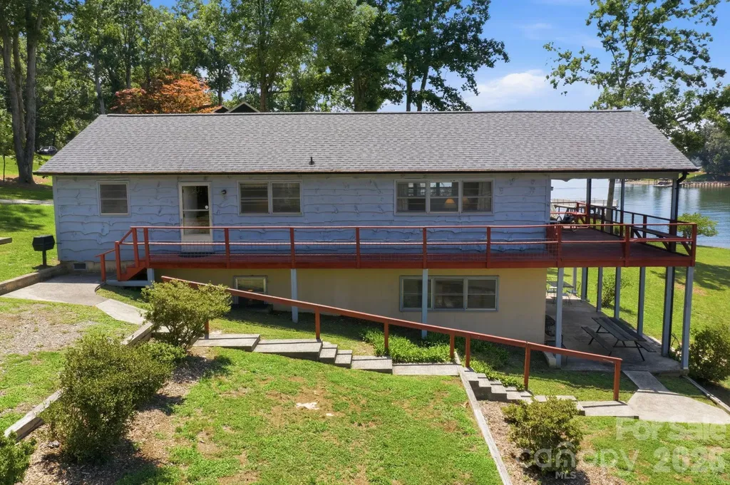 178 Penicillin Point Troutman NC 28677