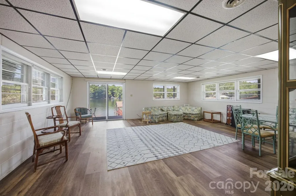 178 Penicillin Point Troutman NC 28677