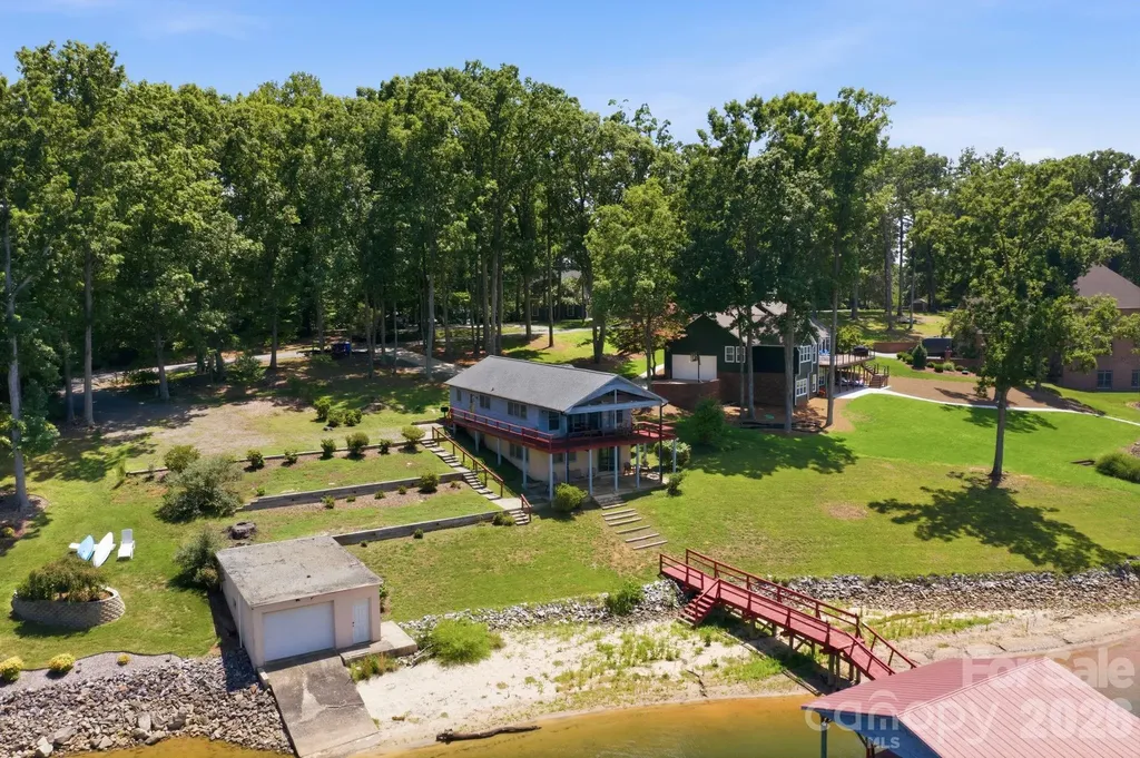 178 Penicillin Point Troutman NC 28677