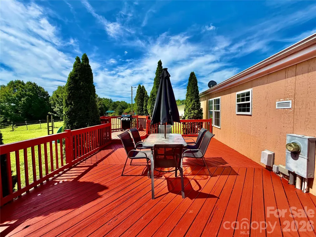 1104 Spring Meadow Drive Woodleaf NC 27054
