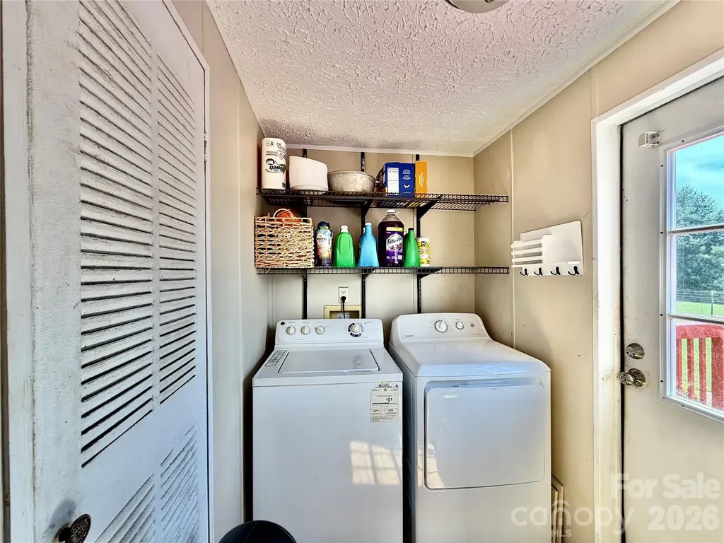 1104 Spring Meadow Drive Woodleaf NC 27054