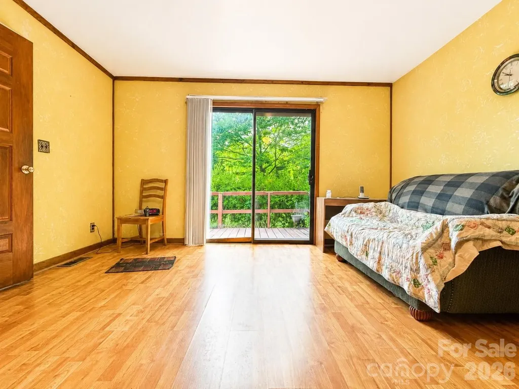 128 E Hilltop Drive Gastonia NC 28054