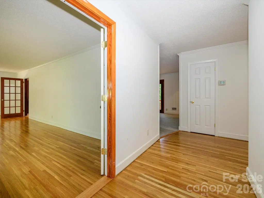 688 Grandview Drive NE Concord NC 28025