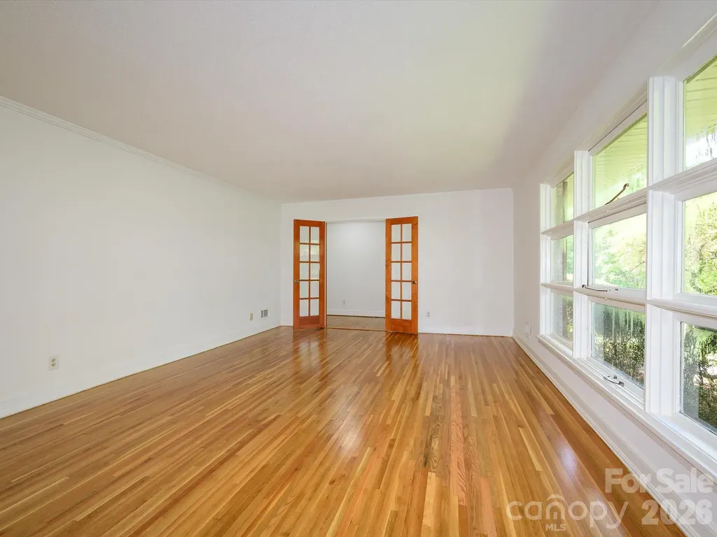 688 Grandview Drive NE Concord NC 28025