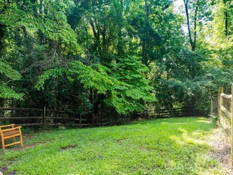 688 Grandview Drive NE Concord NC 28025