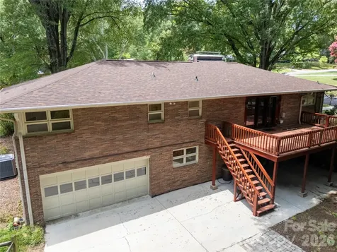 688 Grandview Drive NE Concord NC 28025