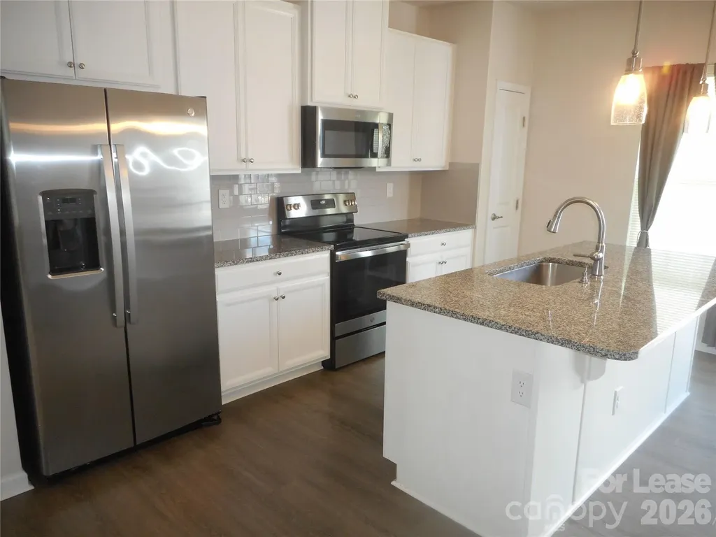 2105 Autumn Olive Lane Matthews NC 28104