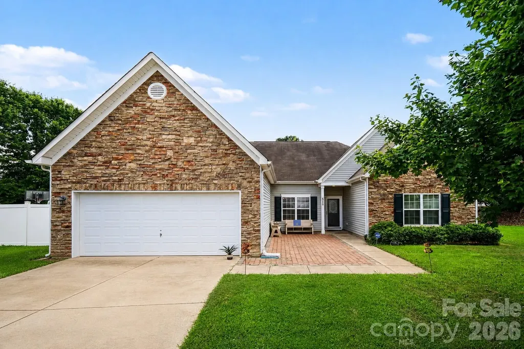 6900 Daisy Bee Court Charlotte NC 28126