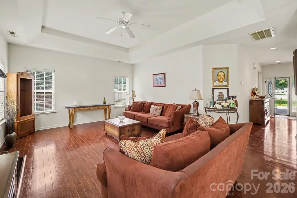 6900 Daisy Bee Court Charlotte NC 28126