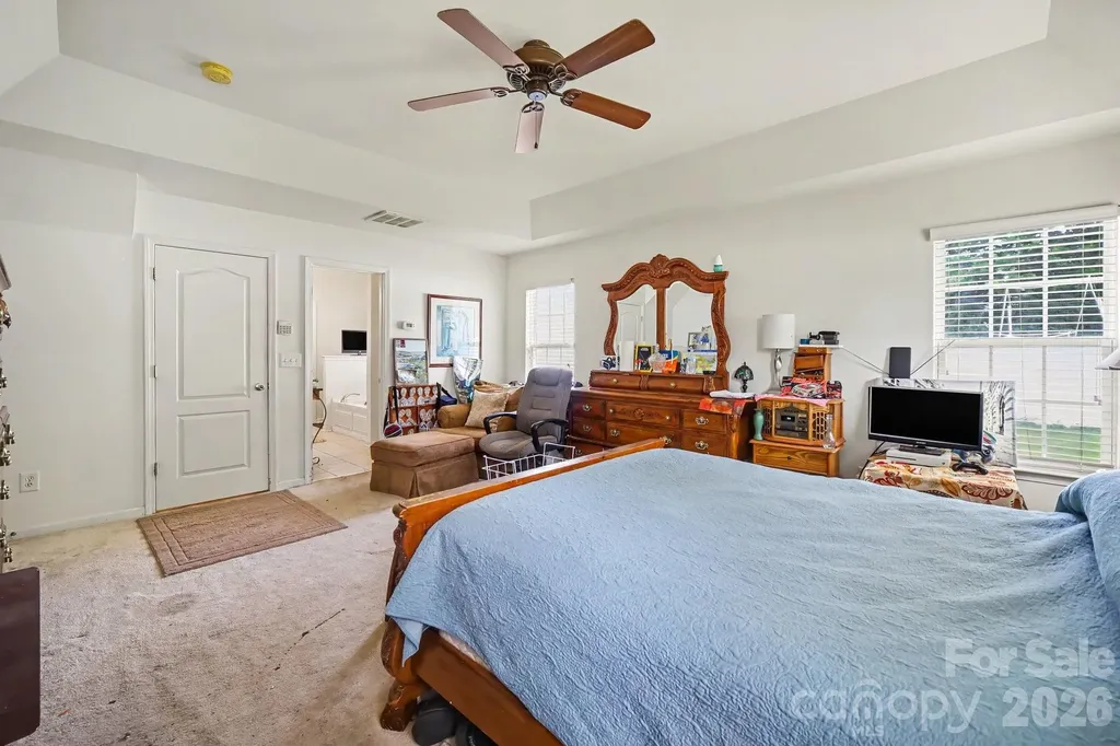 6900 Daisy Bee Court Charlotte NC 28126