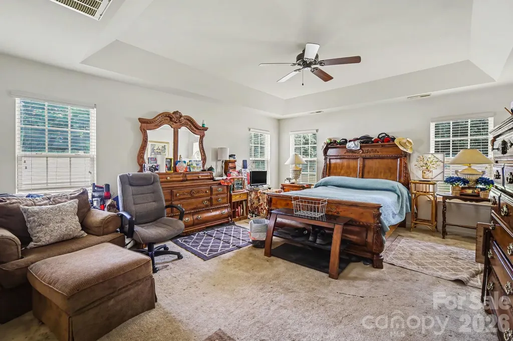 6900 Daisy Bee Court Charlotte NC 28126