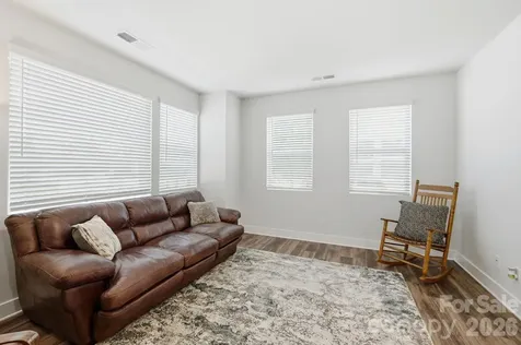 2745 Ensemble Court Charlotte NC 28262