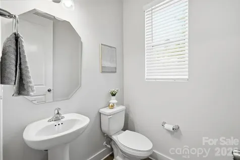 2745 Ensemble Court Charlotte NC 28262
