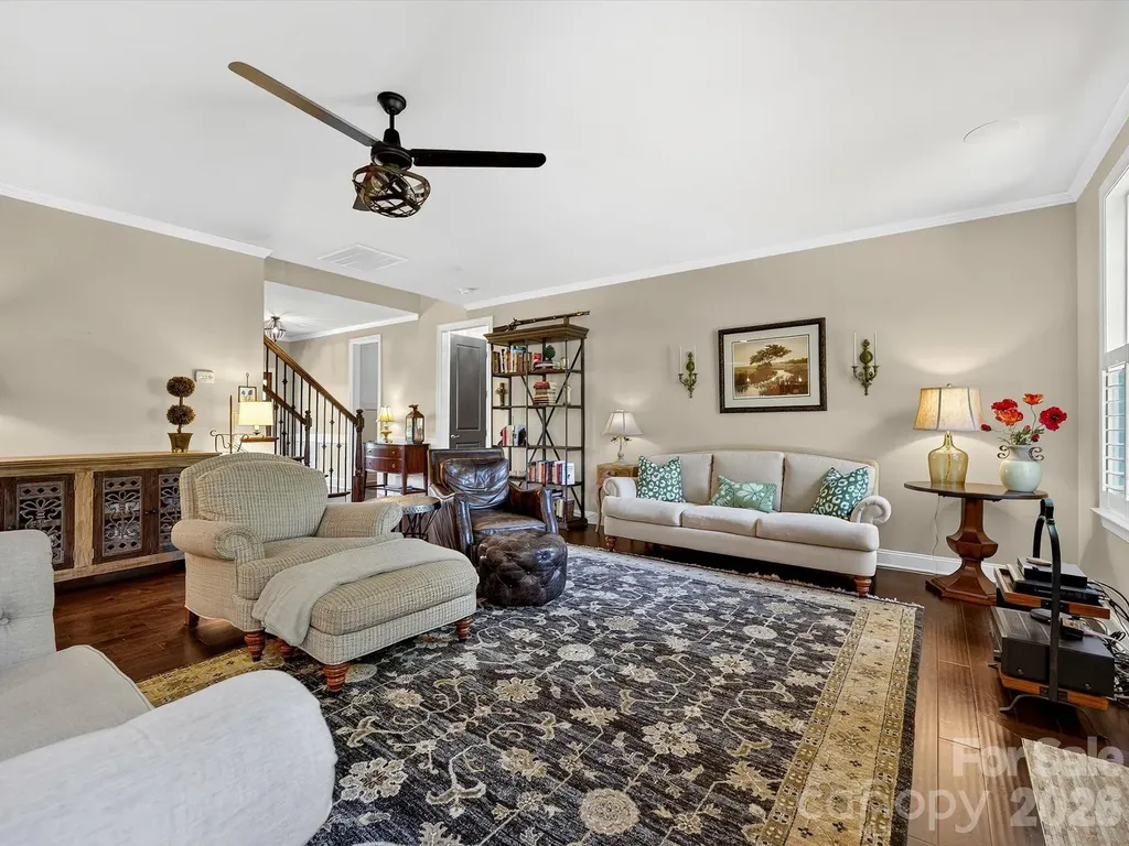 804 Sardis Lane Charlotte NC 28270
