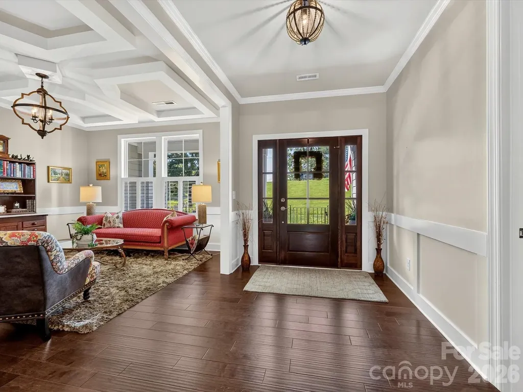 804 Sardis Lane Charlotte NC 28270