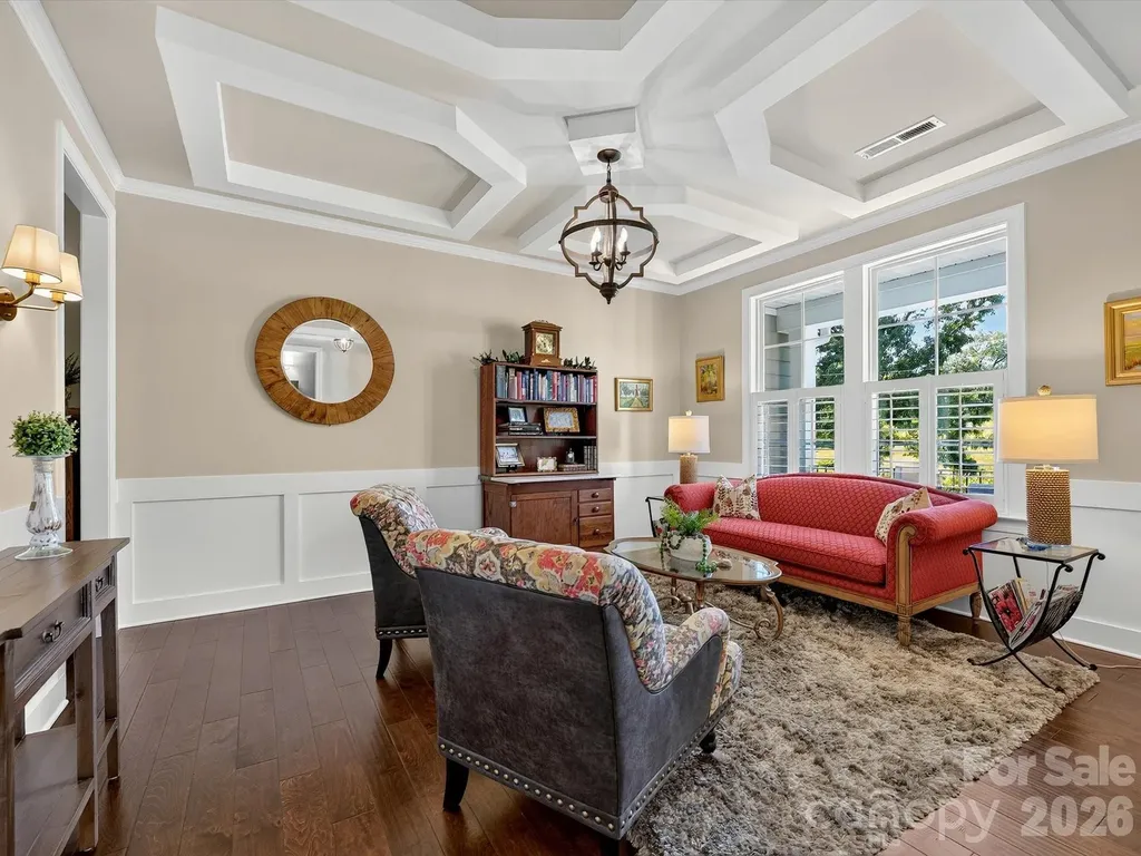 804 Sardis Lane Charlotte NC 28270