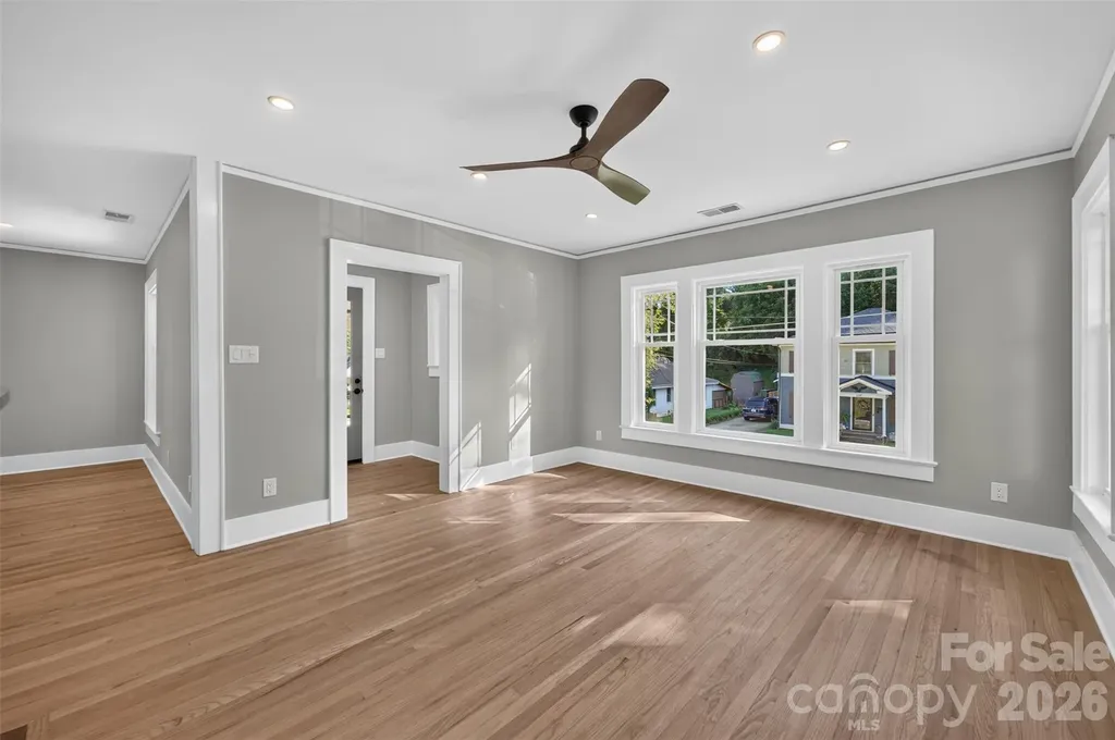 217 Norwood Street SW Lenoir NC 28645