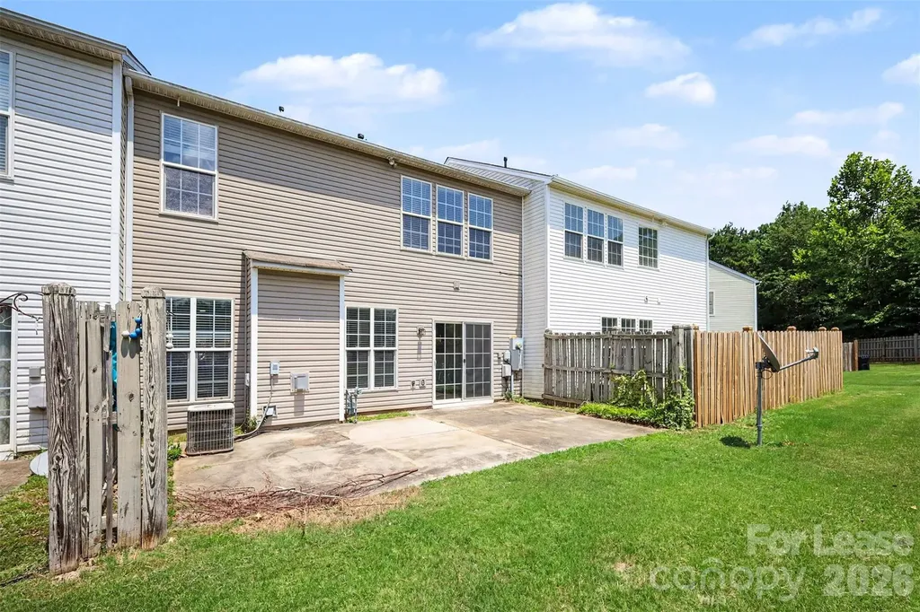 8169 Kincaid Court Charlotte NC 28277