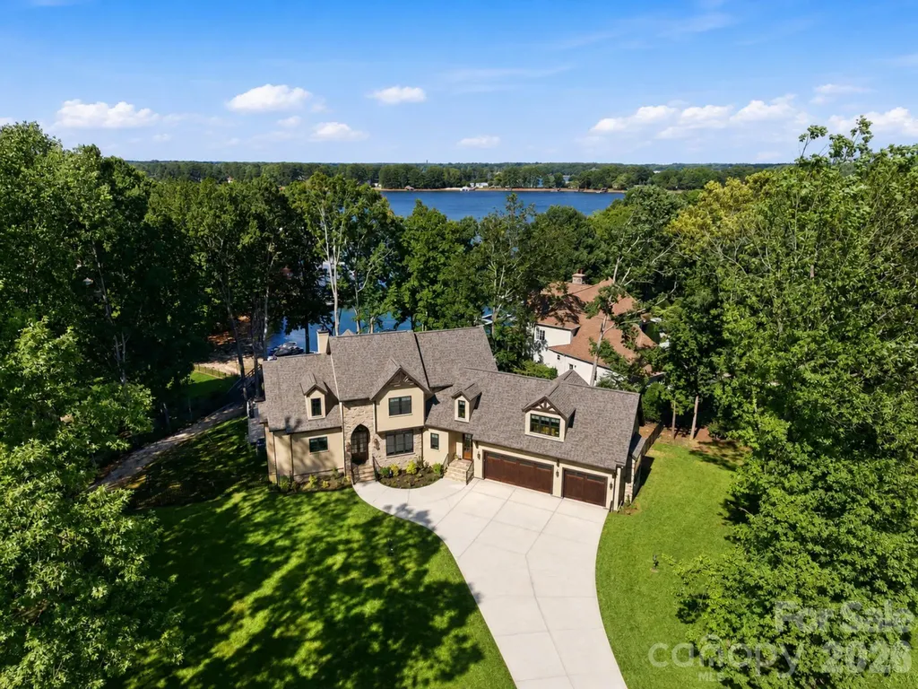 177 Old Post Road Mooresville NC 28117