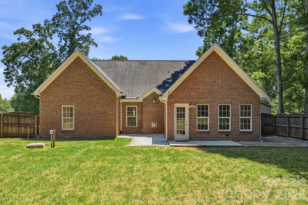 139 Spicewood Circle Troutman NC 28166