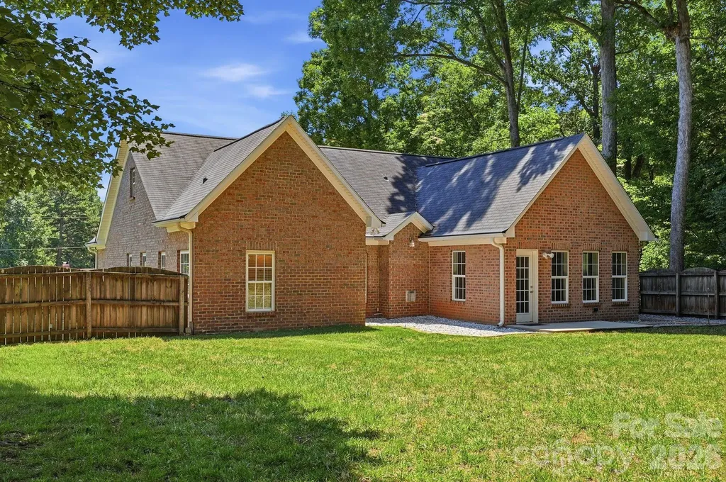 139 Spicewood Circle Troutman NC 28166