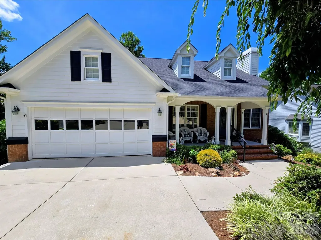 15 Winding Oak Drive Arden NC 28704