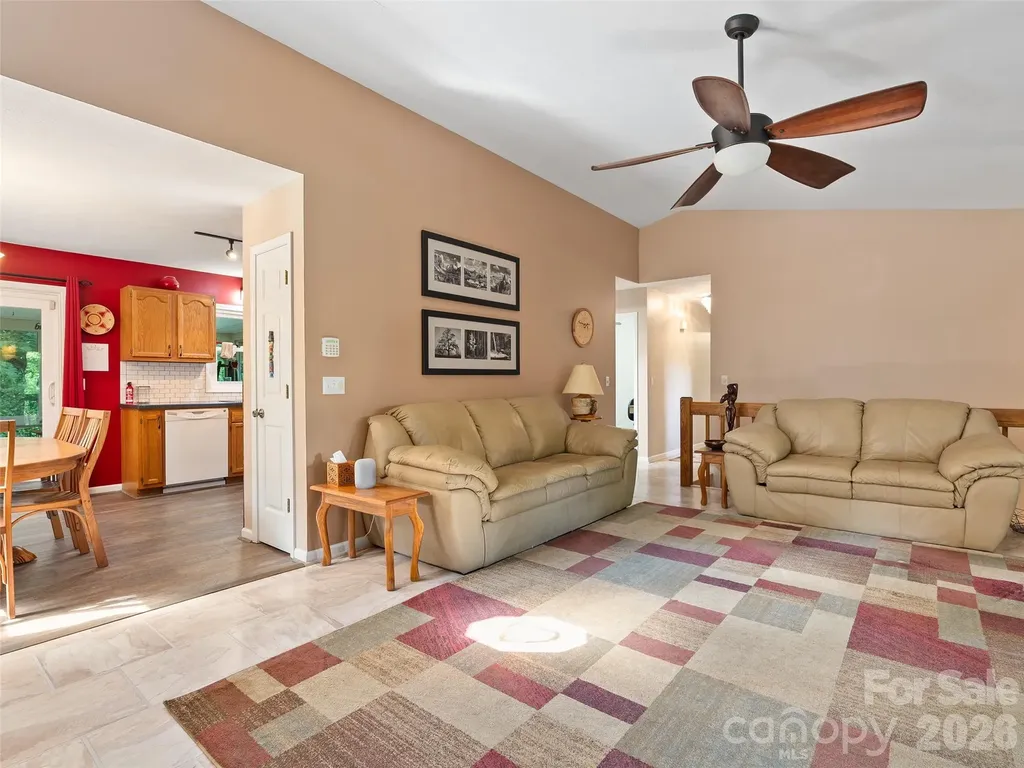 462 Farley Street Waynesville NC 28786
