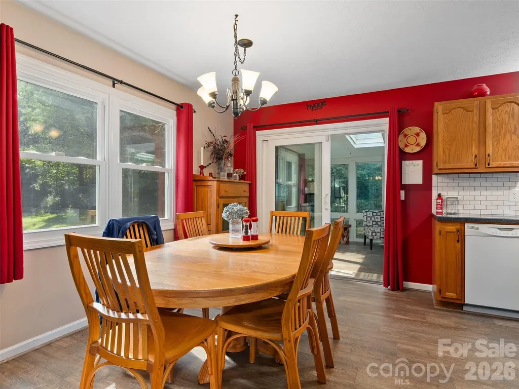 462 Farley Street Waynesville NC 28786