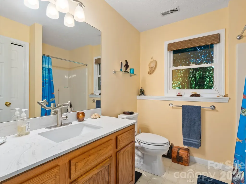 462 Farley Street Waynesville NC 28786
