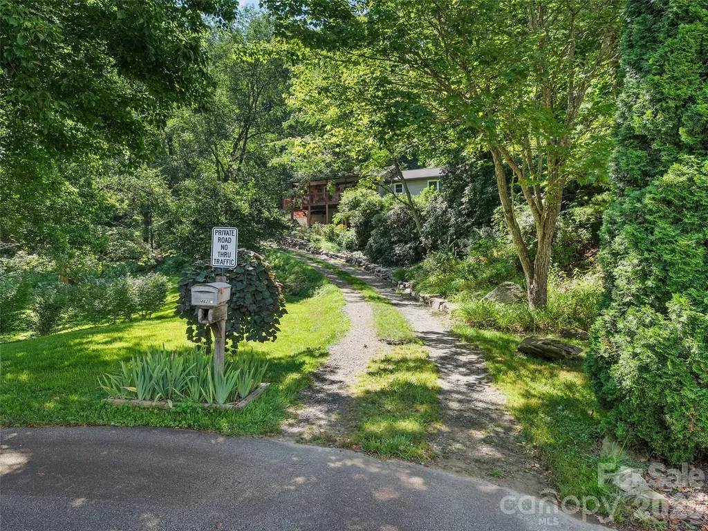 462 Farley Street Waynesville NC 28786