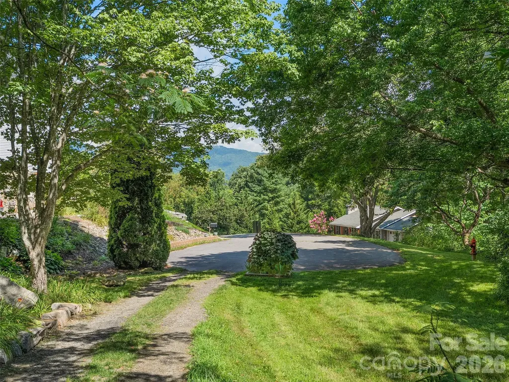 462 Farley Street Waynesville NC 28786