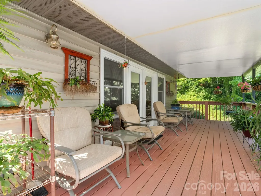 462 Farley Street Waynesville NC 28786