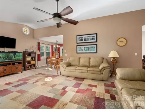 462 Farley Street Waynesville NC 28786