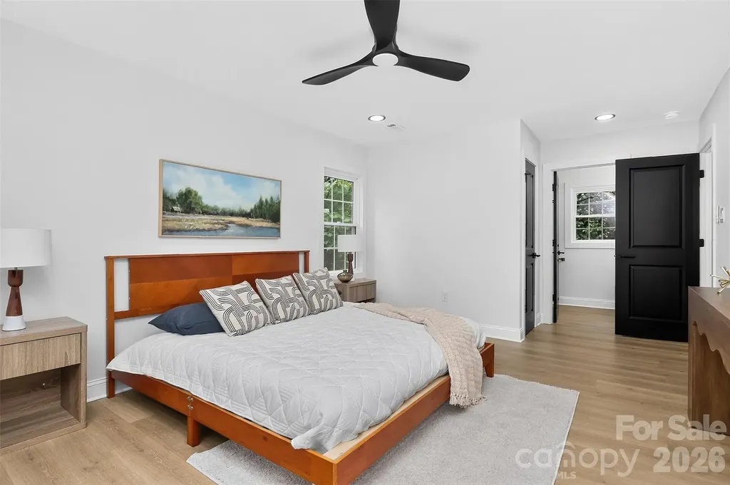 400 Hickok Court Charlotte NC 28270