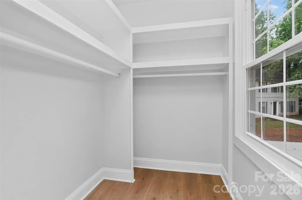 400 Hickok Court Charlotte NC 28270