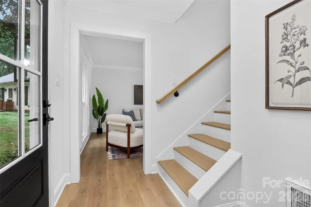 400 Hickok Court Charlotte NC 28270