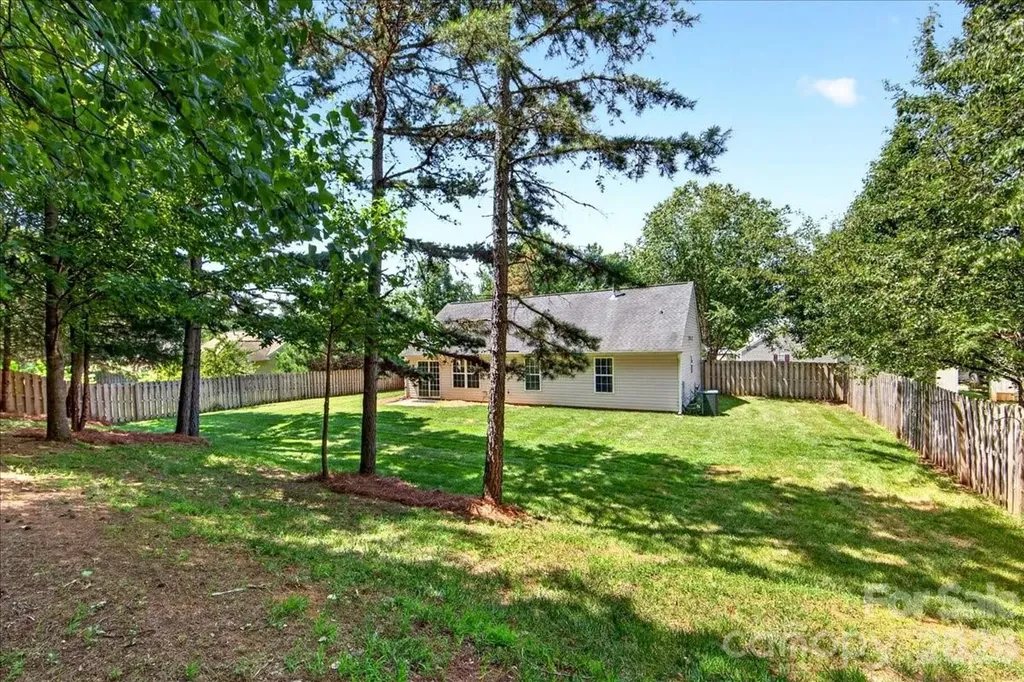 8732 Brookstead Meadow Court Charlotte NC 28215