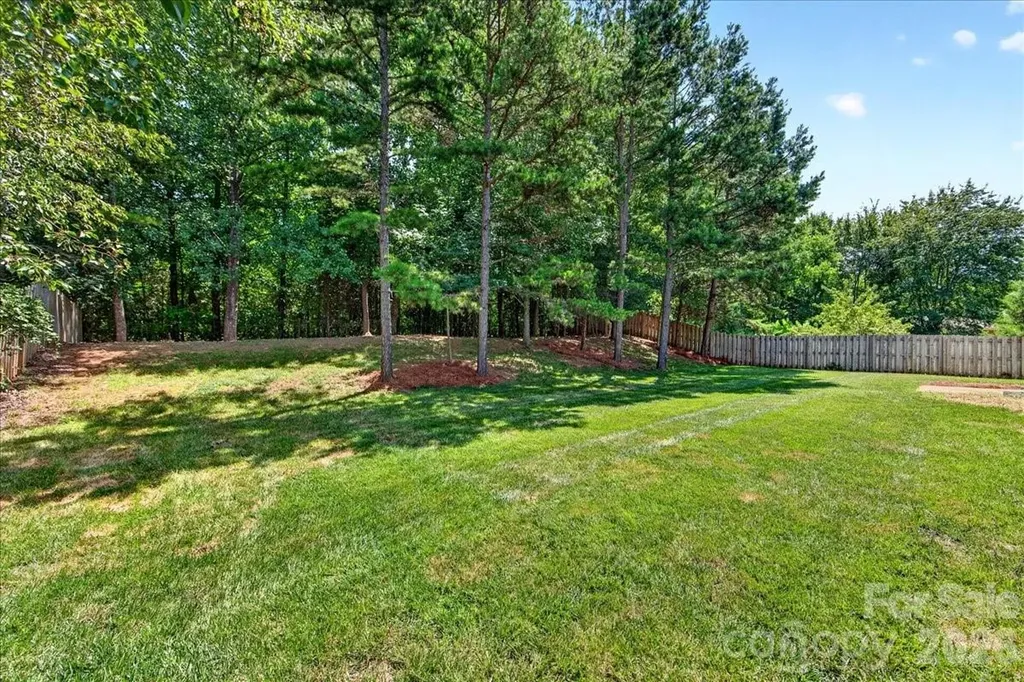 8732 Brookstead Meadow Court Charlotte NC 28215