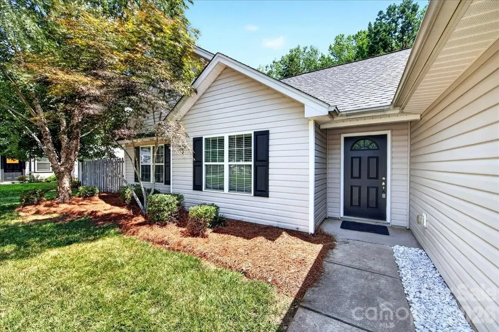 8732 Brookstead Meadow Court Charlotte NC 28215