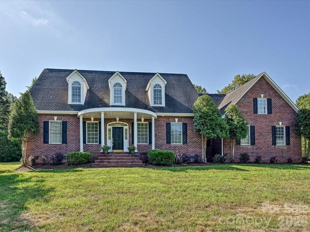 2354 Perry Road Denver NC 28037