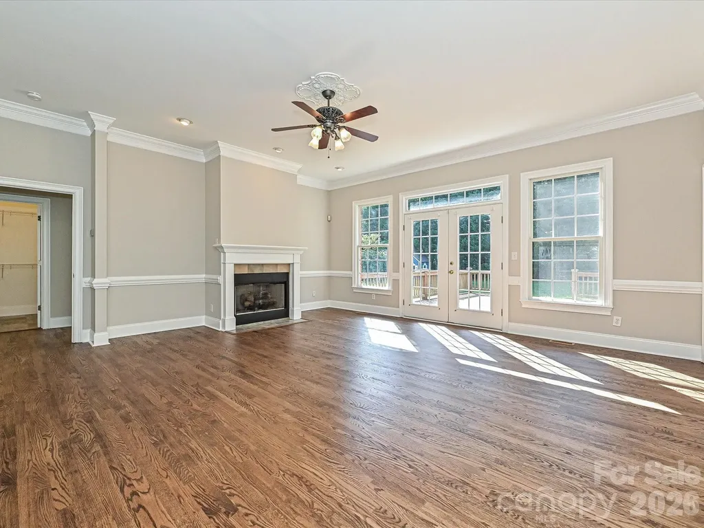 2354 Perry Road Denver NC 28037