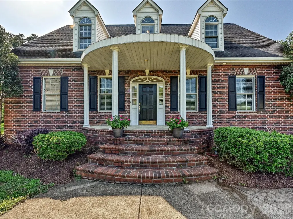 2354 Perry Road Denver NC 28037