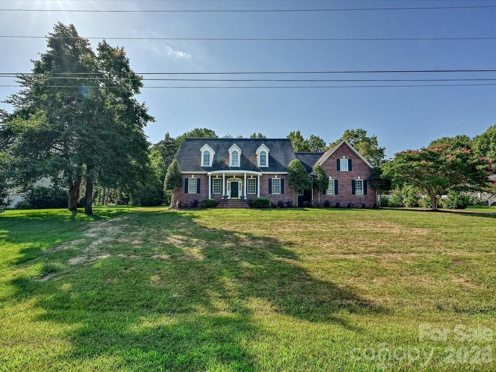 2354 Perry Road Denver NC 28037