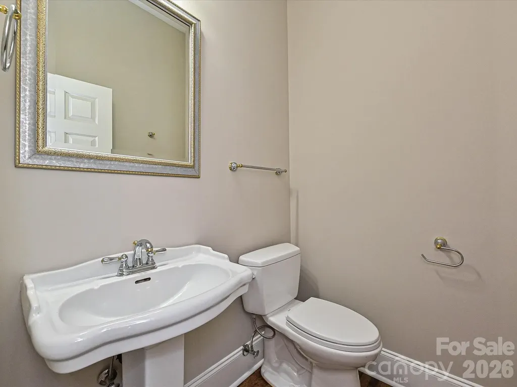 2354 Perry Road Denver NC 28037