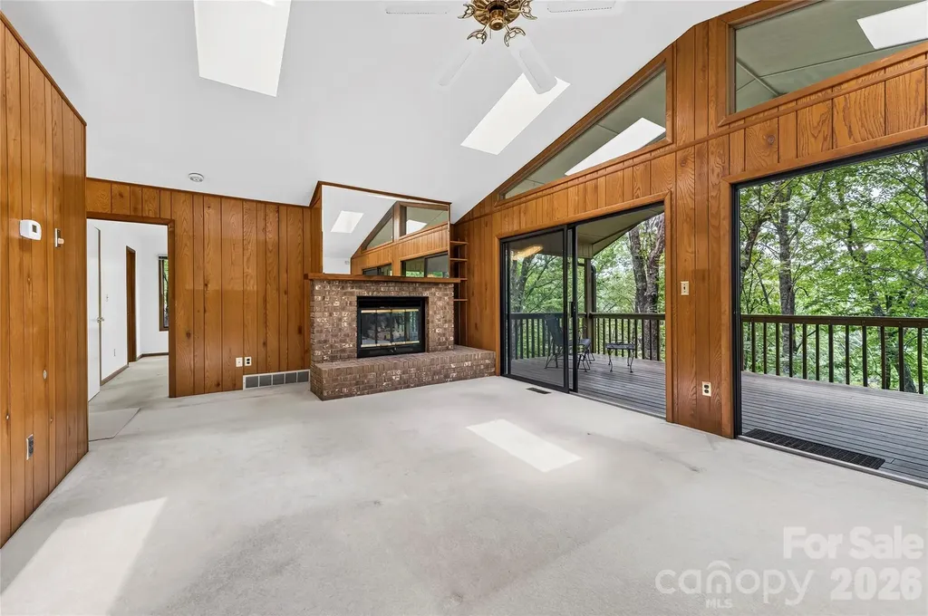 109 Usdasdi Drive Brevard NC 28712