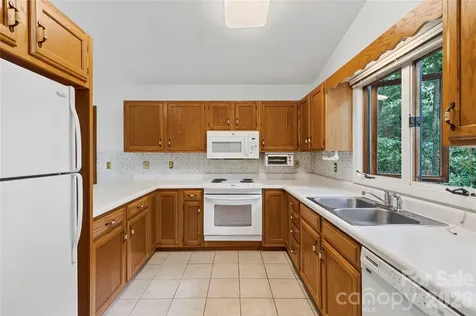 109 Usdasdi Drive Brevard NC 28712