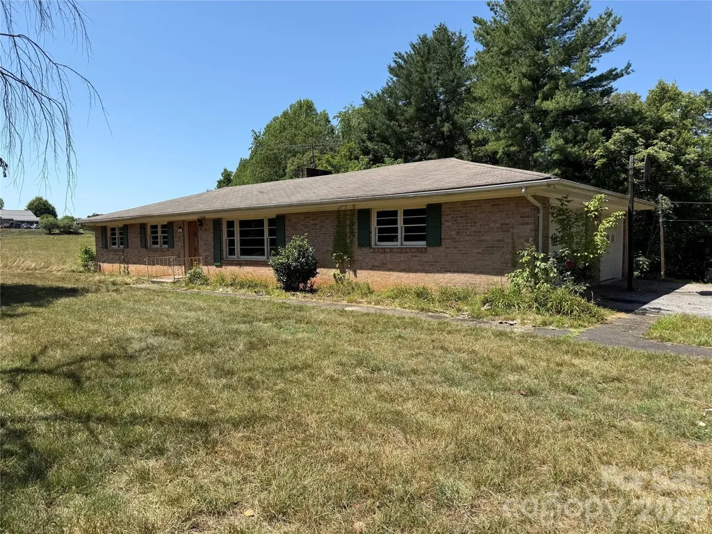 649 Curtis Bridge Road North Wilkesboro NC 28659